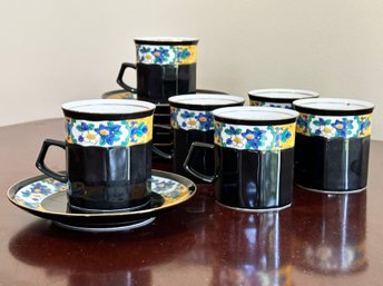 A Set Of 6 Vintage Demitasse Cups And Saucers