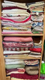 Linens: Table Cloths, Kitchen Towels, Napkins, Bathmat & More