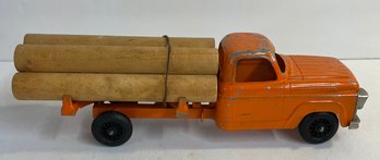 Vintage Tootsietoy Ford Log Hauler