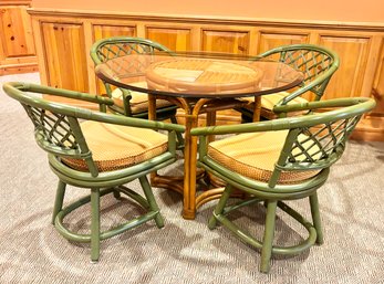 Vintage Ficks Reed Round Table With Glass Top And Four Swivel Chairs