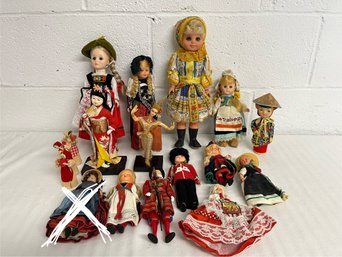 16 Pc Grand Collection Of International Dolls