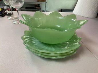 Jadeite Lotus Bowl/3 Flower Plates