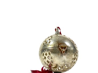 Lenox Williamsburg Reticulated Hospitality Ornament