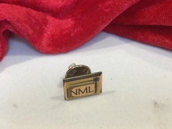 10K Gold Monogram NML With Blue Accent Stone 2.35 Grams