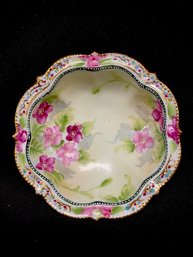 Stunning Antique Fine China Hand-painted 22KT Gold Trimmed Bowl