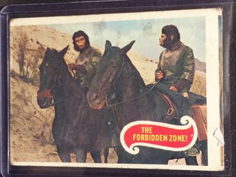 1967 Topps Planet Of The Apes Trading Card - M