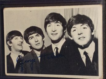 1964 Topps Beatles Black & White Card - M