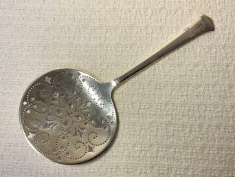 Exceptional Tiffany & Co. Windham Tomato Server, Sterling 2.9 Oz.