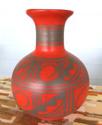 Vintage Dine Navajo Signed Vase Lorisen