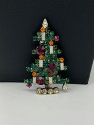 Gorgeous Weiss Multi Color Christmas Tree Pin
