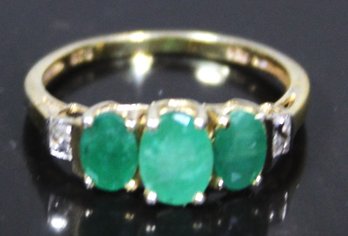 FINE GOLD OVER STERLING SILVER LADIES RING GENUINE EMERALD RING SIZE 8