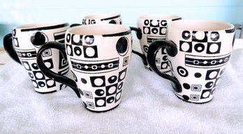 5 Pier One Modernist Traffix Mugs Black And White