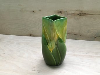 (2 OF 3)VINTAGE MID-CENTURY ICONIC HAEGER USA POTTERY VASE GREEN