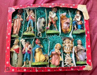 Vintage Hand Painted Nativity Figures From Italy. Art 1408