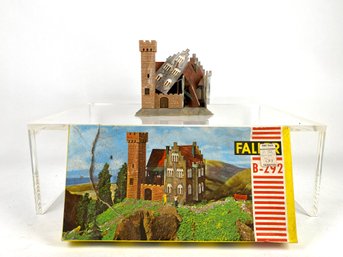 Vintage - HO Scale Buildings -B292