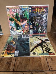 6 Random DC Comic Books.   Lot 193