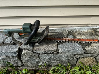 Hedge Trimmer: A Powerful Tool For Precise Pruning