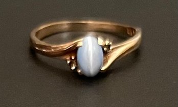 Vintage 10K Gold Ring - Cats Eye Light Blue Stone - WB - Size 6 - Twisted