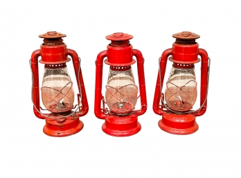 Three DIETZ JUNIOR NO. 20 RED METAL KEROSENE LANTERNS W ORIGINAL GLASS