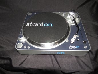 Stanton T.90 USB - Professional Quality DJ Turntable