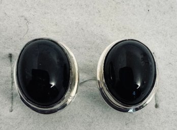 STERLING SILVER BLACK ONYX STUD EARRINGS