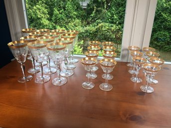 28 Pieces Fabulous Vintage 24K Gold Rimmed Stemware - Very Pretty - VERY Little Wear - Fantastic Lot !