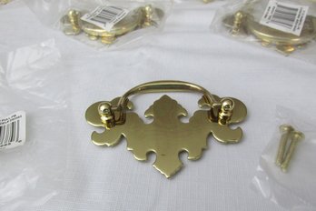 (Lot 2 Of 3) 18 Solid Brass Drawer Pulls 3' Center To Center For Screw Holes. Polished Brass Finish