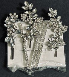 Vintage Lot  7 Clear Crystal Rhinestone Bobby Pins Appear To Be Unused 4 Straight- 3 Ornate No Missing Stones