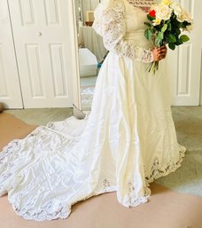 Beautiful Vintage Wedding Gown Worn By Our Client - Veil, Hair Piece & Train