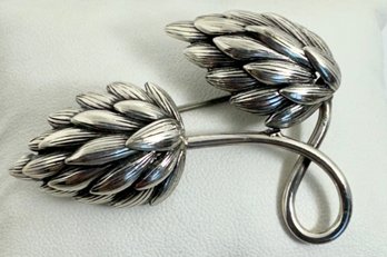 VINTAGE SIGNED NAPIER STERLING SILVER LAYERED WHEAT LEAF DESIGN BROOCH