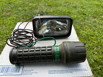 Large Car Light W/ Adapter & Flashlight