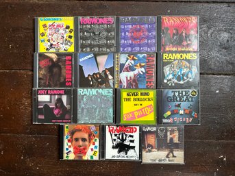 15 CD Lot Of Punk Rock - The Ramones - Sex Pistols - Rancid