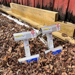 A Pair Of Aluminum Short Body 2 Rung Ladder Jacks