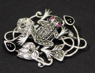 Contemporary Sterling Silver Garnet Onyx Frog On Lily Pad Brooch