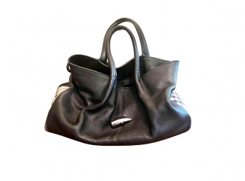 Burberry Black  Leather Tote With Horn Toggle