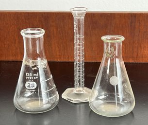 Lot Of 3 Small Lab Flasks / Beakers