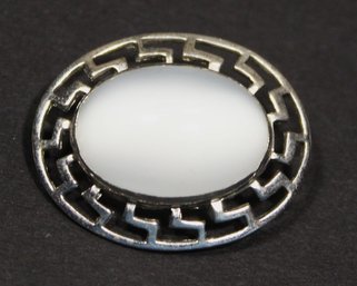 Fine Mother Of Pearl Greek Key Oval Pin Brooch 1 1/4'