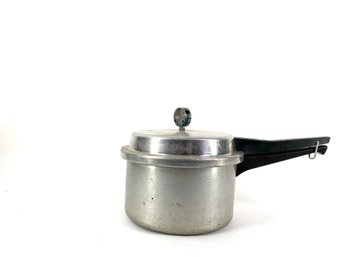 Vintage Mirro Pressure Cooker