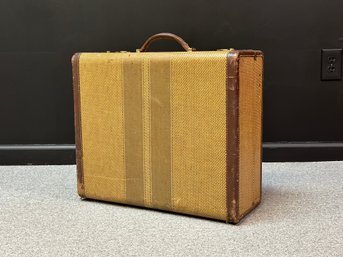 A Great Vintage Suitcase By Avion