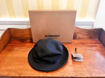 Vintage Burberry Hat - Size L