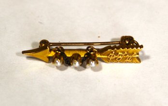 Antique Solid Gold Sorority Arrow Shaped Pin W Pearls