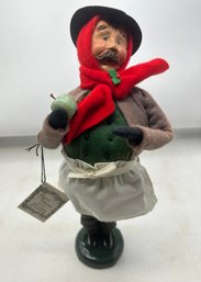Byers Choice Carolers ~ Man With Apple ~ 1999