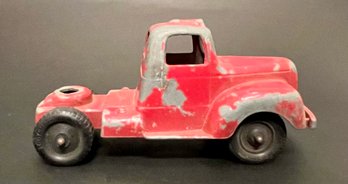 Vintage TootsieToy Tootsie Toy - Diecast - Red Semi Truck Cab - Chicago 24 - 4 X 1 7/8 X 2 H