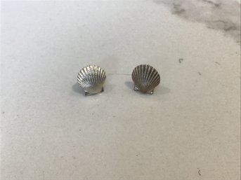 Sterling Silver Shell Earrings 2.56 Grams