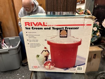 Rival Ice Cream & Yogurt Freezer Plus Mid Century Ice Bucket