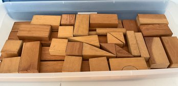 Nice Lot Of Vintage Wood Building Blocks ~ More Than 30 ~