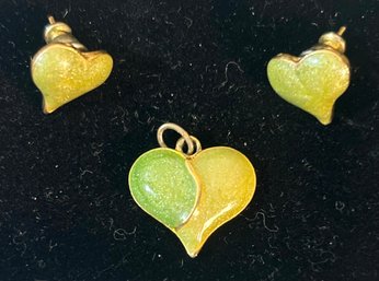 Stunning Green Heart Earrings With Matching Pendant Set