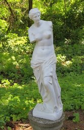 The Venus De MIlo Poured Ceramic Sculpture