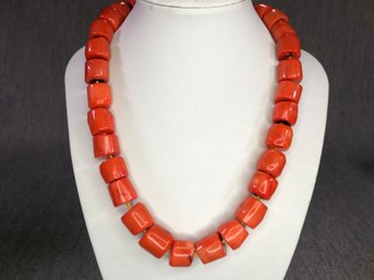 Fantastic $450 Retail Price Chunky Orange Coral Necklace - Very Pretty Piece - Made To Sell In Boutiques !