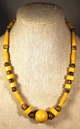 Art Deco Bakelite Beaded Necklace W Brass Beads Vintage